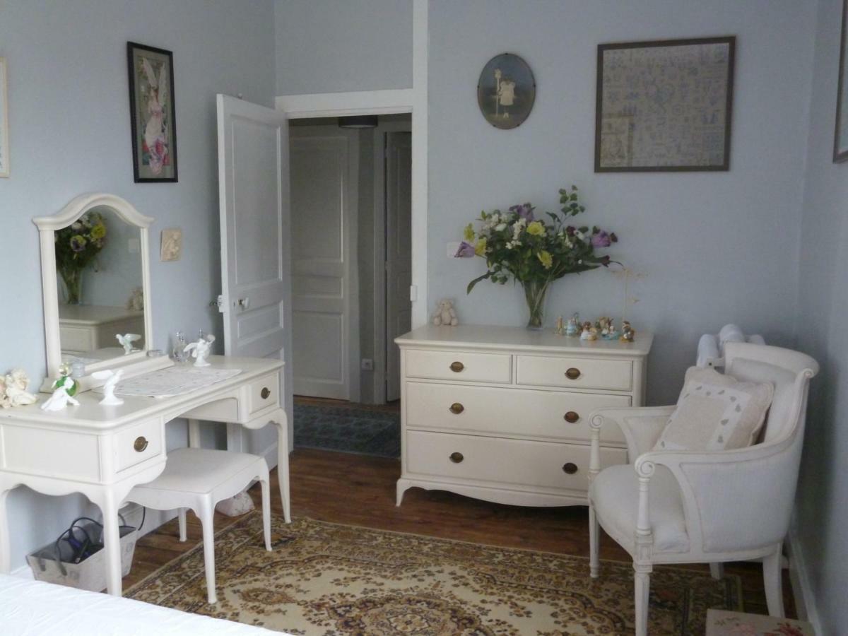 Bed and Breakfast L'Ancienne Maison à Treignac Extérieur photo